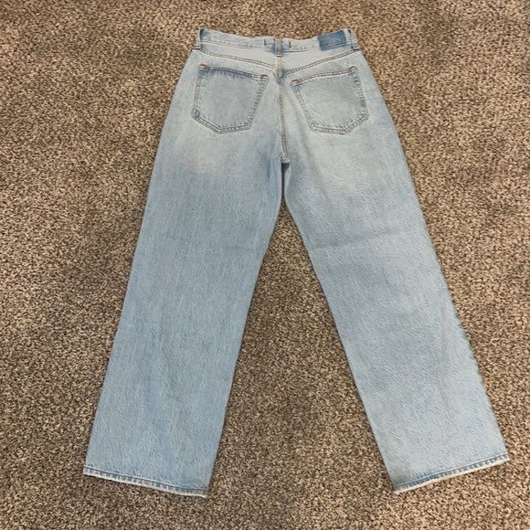 Abercrombie and Fitch Loose High Rise Jean Size 28/6 Short - Picture 5 of 8